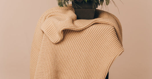 How Seasonal Scents Can Transform Your Home's Atmosphere Throughout the Year