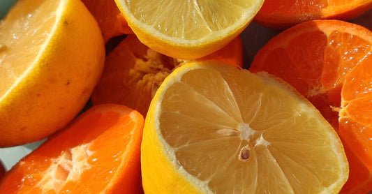 What Is a Solar Citrus Scent? The Warm, Sunlit Fragrance Trend of Summer 2026